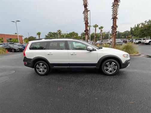 2014 Volvo XC70 3.2