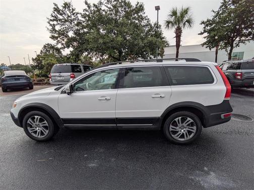 2014 Volvo XC70 3.2