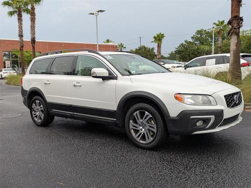 2014 Volvo XC70 3.2