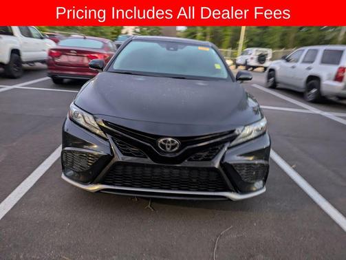 Midnight Black Metallic 2021 Toyota Camry XSE