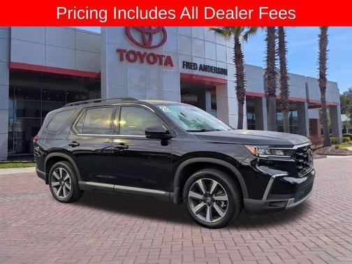 Crystal Black Pearl 2025 Honda Pilot Touring 8-Passenger