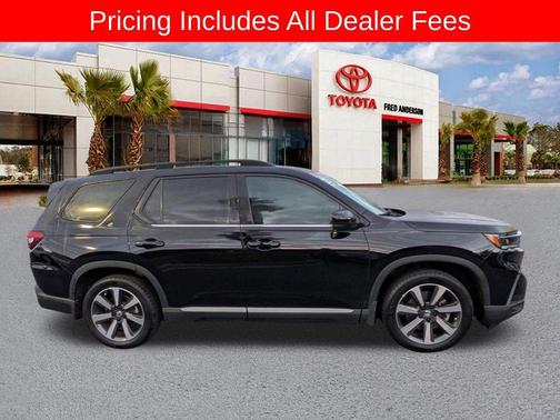 Crystal Black Pearl 2025 Honda Pilot Touring 8-Passenger