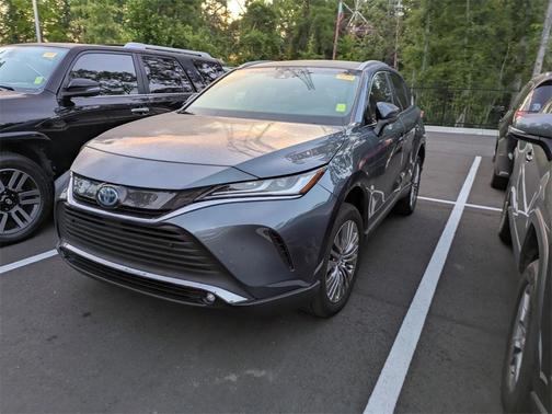 2023 Toyota Venza XLE