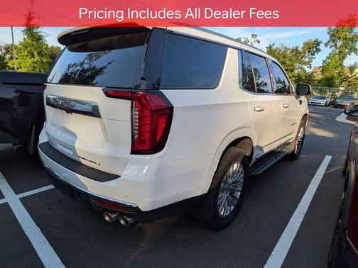 Summit White 2023 GMC Yukon Denali