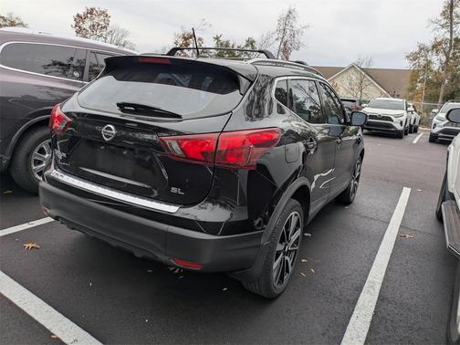 2018 Nissan Rogue Sport SL
