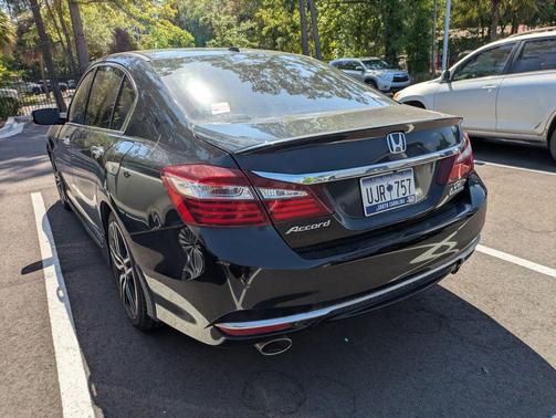 Crystal Black Pearl 2017 Honda Accord Touring V6