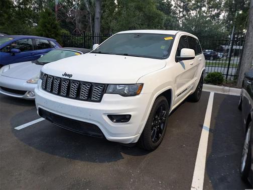 2019 Jeep Grand Cherokee Altitude