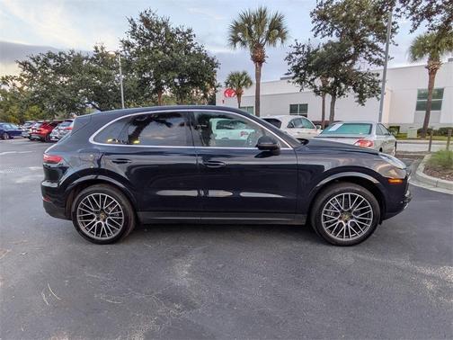 2021 Porsche Cayenne Cayenne