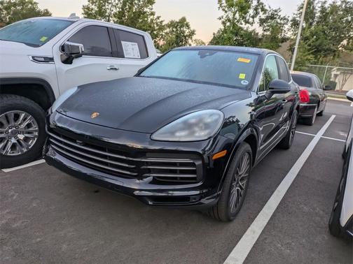 2021 Porsche Cayenne Base