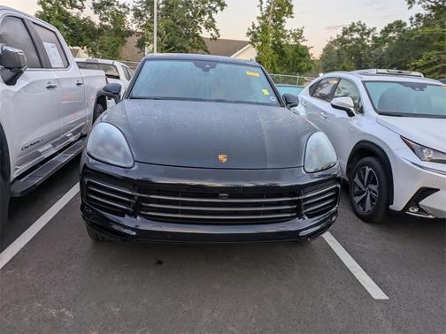 2021 Porsche Cayenne Base