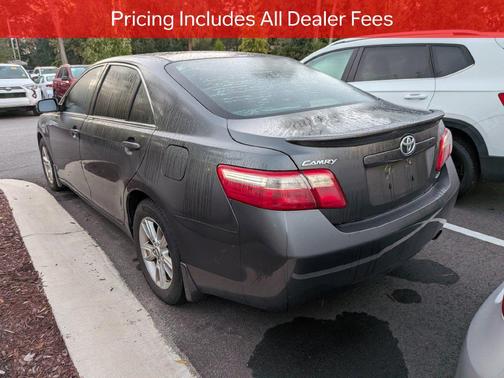 Magnetic Gray Metallic 2009 Toyota Camry LE