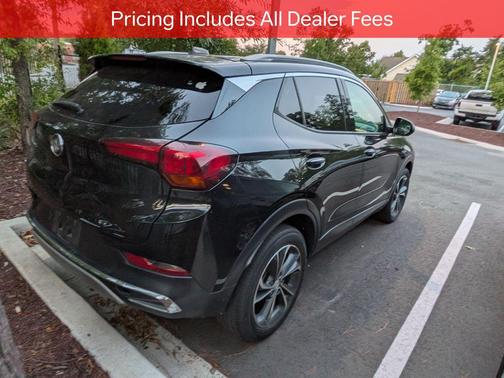 Ebony Twilight Metallic 2022 Buick Encore GX Essence