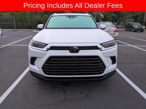 Wind Chill Pearl 2026 Toyota Grand Highlander XLE