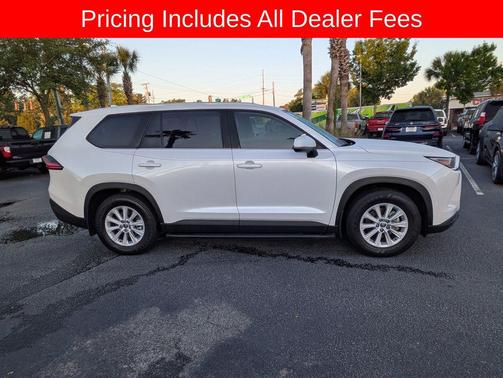 Wind Chill Pearl 2026 Toyota Grand Highlander XLE