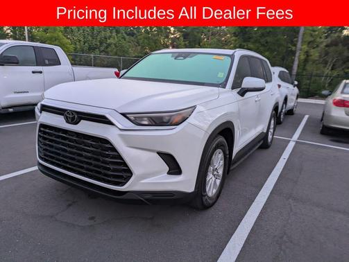 Wind Chill Pearl 2026 Toyota Grand Highlander XLE