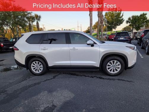 Wind Chill Pearl 2026 Toyota Grand Highlander XLE