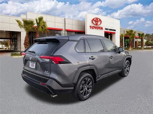 2023 Toyota RAV4 Hybrid XLE Premium