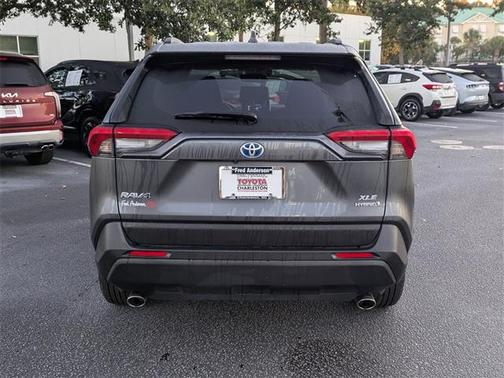 2023 Toyota RAV4 Hybrid XLE Premium