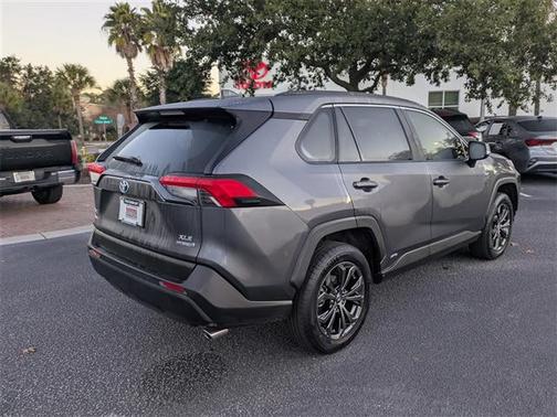 2023 Toyota RAV4 Hybrid XLE Premium