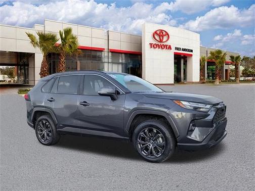 2023 Toyota RAV4 Hybrid XLE Premium