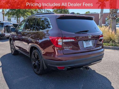 Deep Scarlet Pearl 2022 Honda Pilot 2WD Special Edition