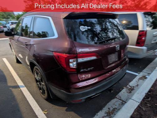 Deep Scarlet Pearl 2022 Honda Pilot 2WD Special Edition