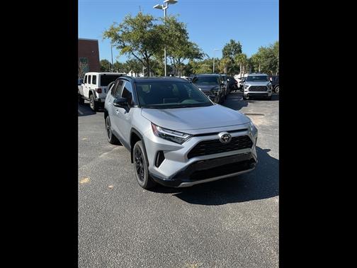 2025 Toyota RAV4 Hybrid XSE