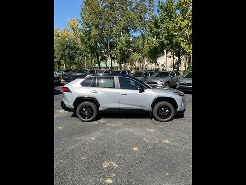 2025 Toyota RAV4 Hybrid XSE