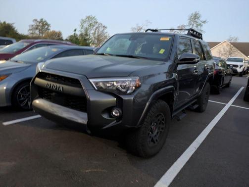 Magnetic Gray Metallic 2022 Toyota 4Runner SR5 Premium