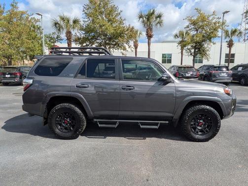 Magnetic Gray Metallic 2022 Toyota 4Runner SR5 Premium