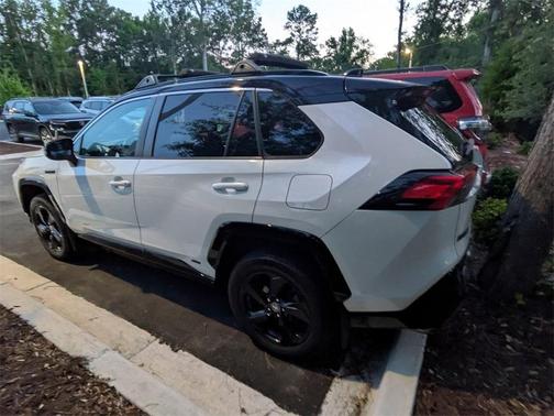 2021 Toyota RAV4 Hybrid XSE