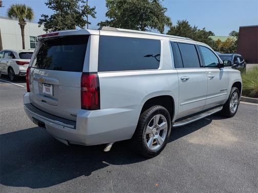 2018 Chevrolet Suburban Premier