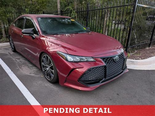 2020 Toyota Avalon XSE