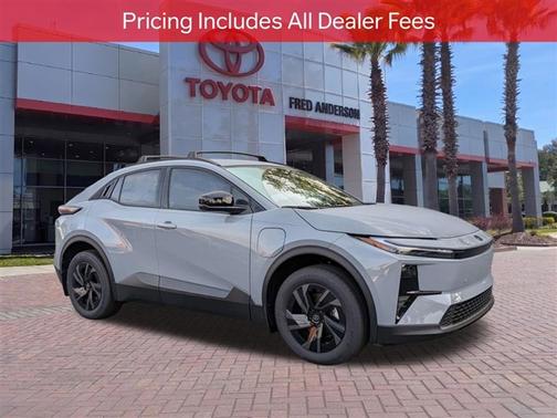 Cement 2026 Toyota C-HR SE