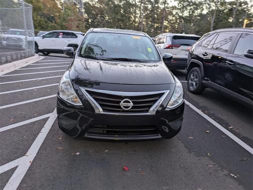 2018 Nissan Versa 1.6 SV