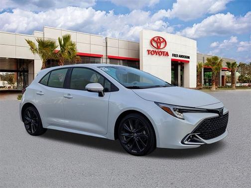 2023 Toyota Corolla Hatchback XSE
