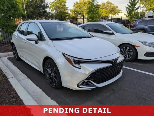 2023 Toyota Corolla Hatchback XSE