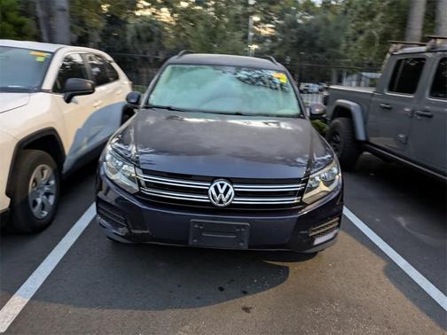 2016 Volkswagen Tiguan S