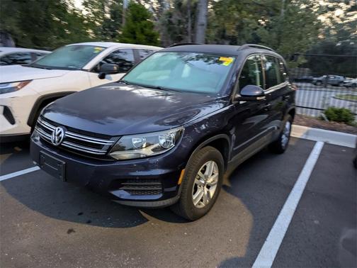 2016 Volkswagen Tiguan S