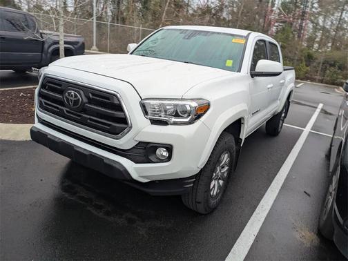 2018 Toyota Tacoma SR5
