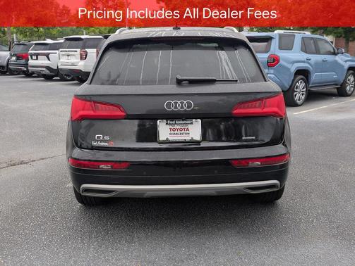 Brilliant Black 2019 Audi Q5 2.0T Premium Plus