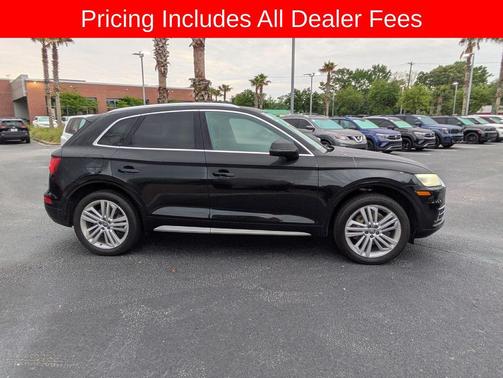 Brilliant Black 2019 Audi Q5 2.0T Premium Plus