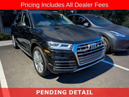 Brilliant Black 2019 Audi Q5 2.0T Premium Plus