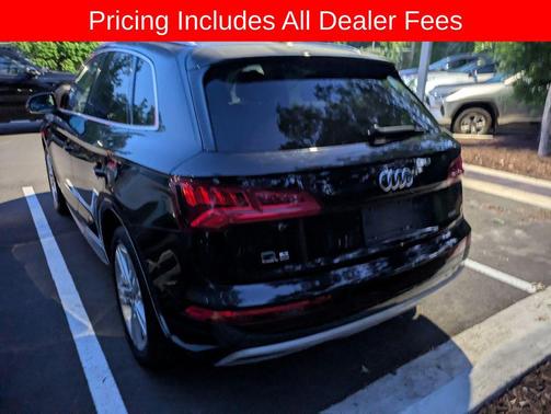 Brilliant Black 2019 Audi Q5 2.0T Premium Plus