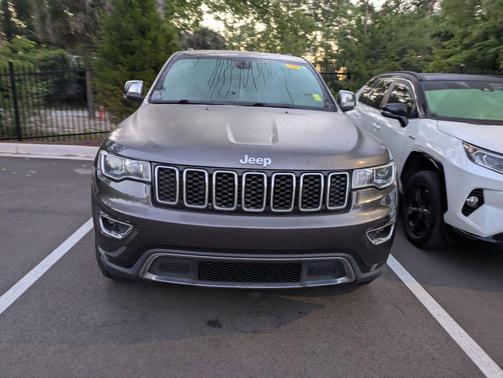 Granite Crystal Metallic Clearcoat 2018 Jeep Grand Cherokee Limited