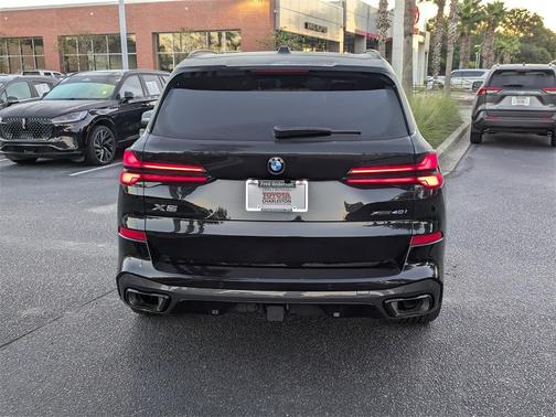 2025 BMW X5 xDrive40i