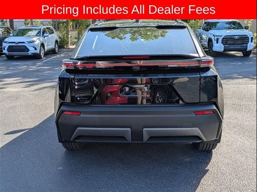 Midnight Black Metallic 2026 Toyota C-HR SE