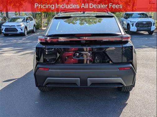 Midnight Black Metallic 2026 Toyota C-HR SE