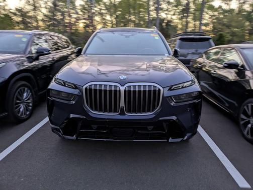 Tanzanite Blue II Metallic 2024 BMW X7 xDrive40i