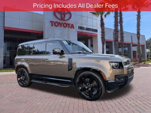 Gondwana Stone Metallic 2025 Land Rover Defender 110 P400 X-Dynamic SE